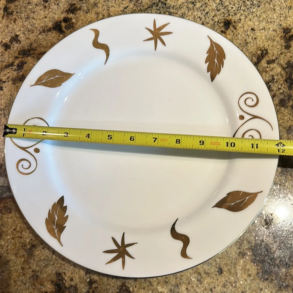Pier 1 set of 3 plates
